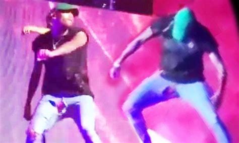 Chris Brown Rips His Skinny Jeans Dancing Onstage In Connecticut