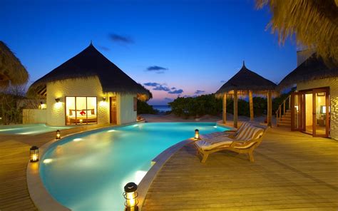 hotel de cinco estrellas en las islas maldivas maldives  star resort