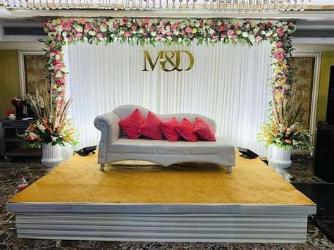 simple  indian wedding stage decoration ideas