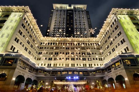 hong kongs   luxurious hotels