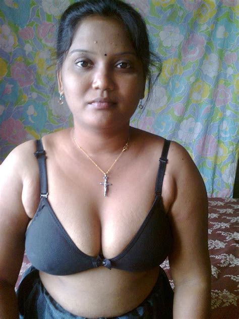 Desi Village Bengali Aunty Nude Photo Unseen Xxx Collection