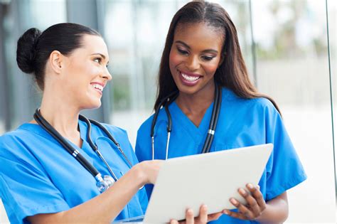 How To Land Your Next Travel Nurse Job Host Healthcare