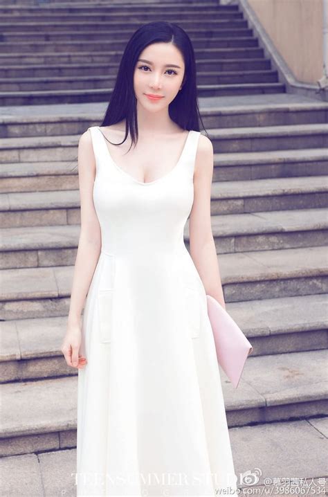 慕羽茜 气质美女个人写真摄影图集 热图网 Fashion Photography Fashion White Dress