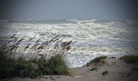 beach   storm stock photo freeimagescom
