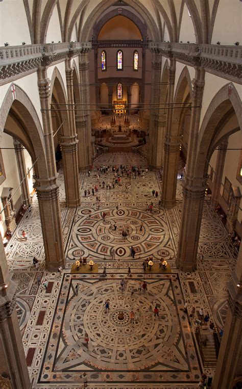 medici masters  florence duomo dome exalting florence  culture concept circle