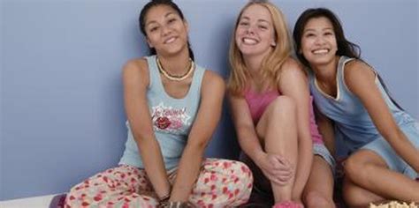 Small Group Slumber Party Games For Teens