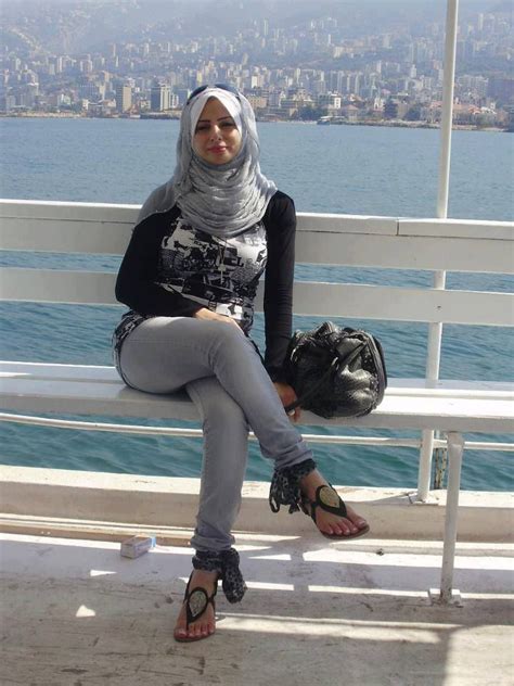 pin by sakina sadiqali on muslims {hijab} muslim hijab arabian women niqab