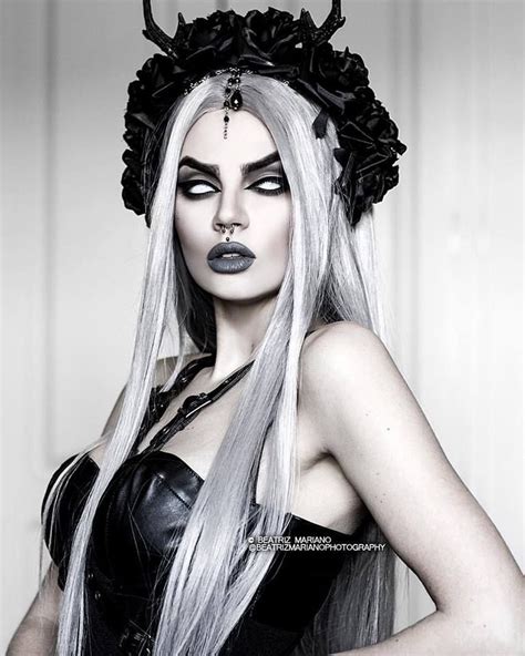 model and photo beatriz mariano photography welcome to gothic and