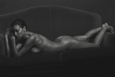 irina shayk nude and sexy pics for magazine [20 new pics]