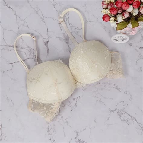 2018 Women Lady Cute Sexy Underwear Satin Lace Embroidery Bra For Young