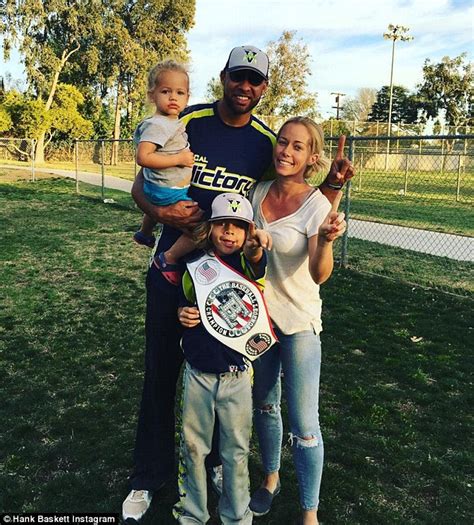 kendra wilkinson shows off bum in a snap shared by husband hank baskett