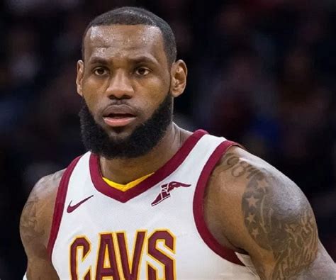 lebron james biography facts childhood family life achievements