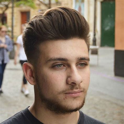 best hairstyles for men with round faces 2020 guide