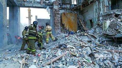 ロシアのビル爆発事故、死者39人に 捜索活動終了 写真9枚 国際ニュース：afpbb News