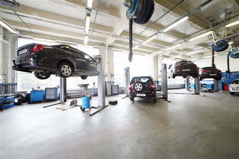create  efficient auto repair shop floor plan