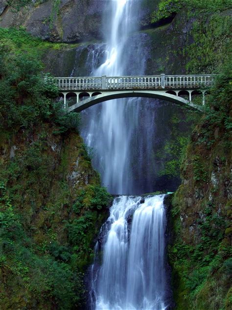top  waterfalls   united states page    outwardoncom