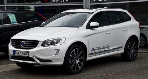 filevolvo xc  awd summum facelift frontansicht  august  duesseldorfjpg