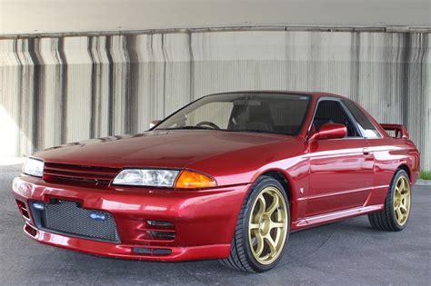 nismo heritage  sell  nissan skyline gt  replacement parts automobile magazine