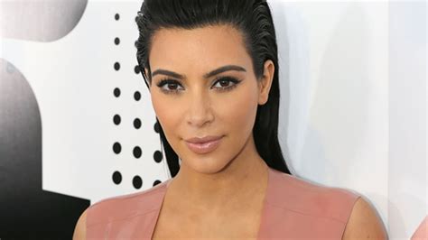 Kim Kardashian Posts A Nude Selfie Slams Fake Pregnancy