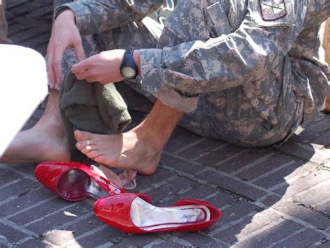 soldiers in high heels draw online outburst