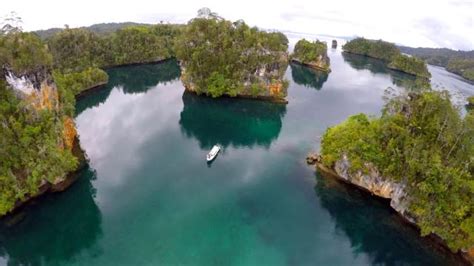 indonesia  kaya  pembangunan pulau pulau kecil javlec