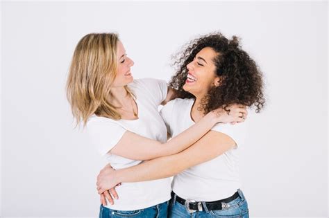 Benefits Of Dating Emotionally Intelligent Lesbian Chatline Partners