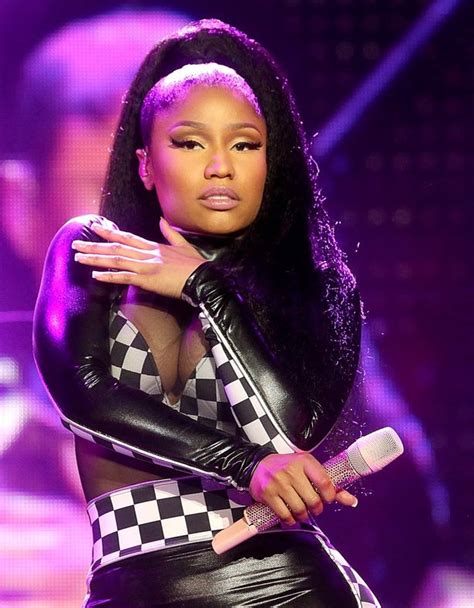 nicki minaj hits the stage for raunchy performance without engagement