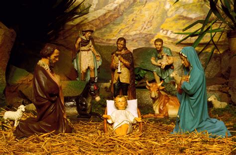 school sued  nativity scene  christmas play time