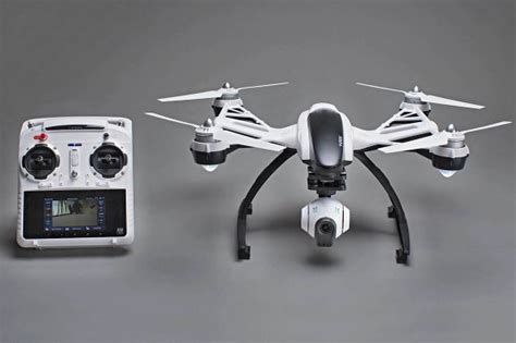 seznamte se  drony firmy yuneec