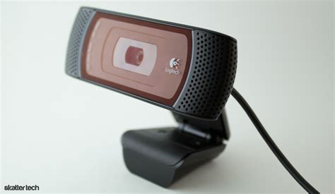 logitech hd pro  webcam giveaway   skatter