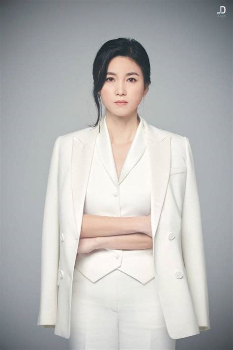 Lee Seung Yeon I Picture 이승연 Hancinema