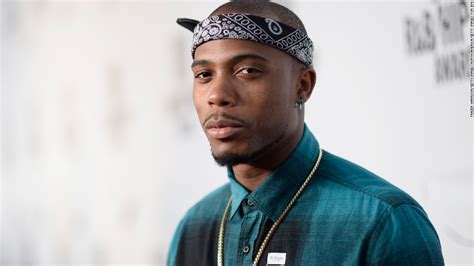 Rapper B O B Thinks The Earth Is Flat And Hes Got Photos To Prove It Cnn