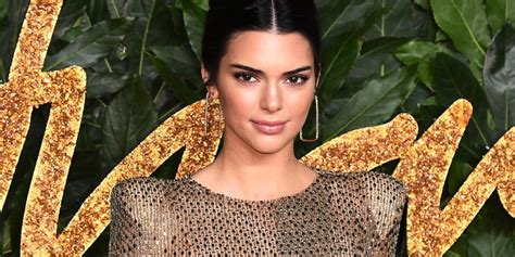 Kendall Jenner Wears Naked Dress Trend At British Fashion Awards