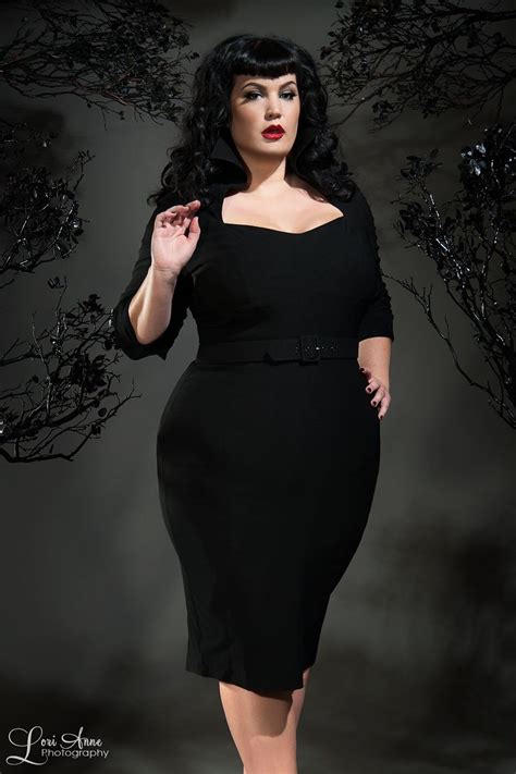 pinup couture lorelei 1940 s style plus size dress in black pinup girl clothing крутые