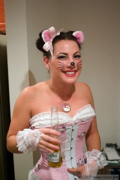 costume photo of horror 4 hello kitty hell