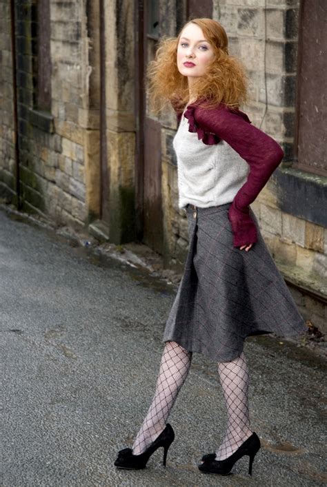 fashion tights skirt dress heels retro style candid
