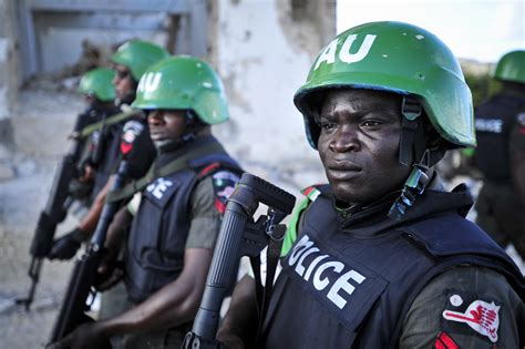 nigerian police exposed for trying to cover up policeman