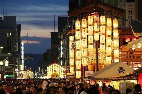 10 Festival Musim Panas Di Jepang Paling Meriah Dan Megah