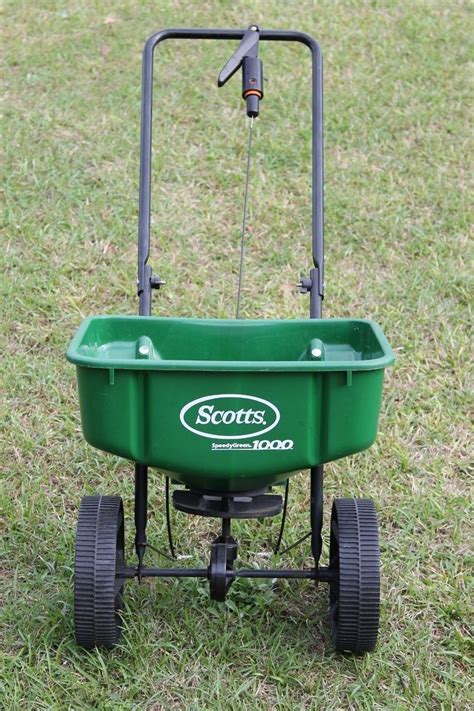 scotts speedy green  lawn spreader semashowcom