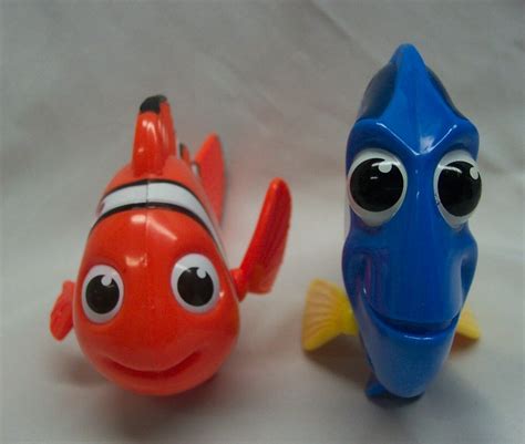 walt disney finding nemo dory nemo plastic figure toys mcdonalds