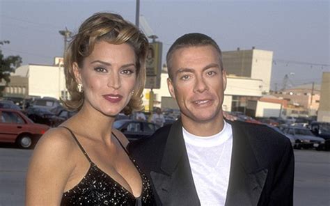 Pedido De Falência Da Ex Esposa De Jean Claude Van Damme é Negado Na