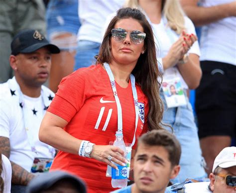 England Wags Sizzle In Panama World Cup Thrashing Daily Star