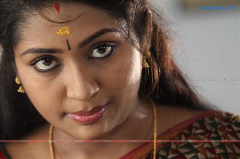 Navya Nair Actress Photo Image Pics And Stills 206893