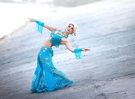 Russian Belly Dancer Sparked Muslim Outrage Mosque Dance