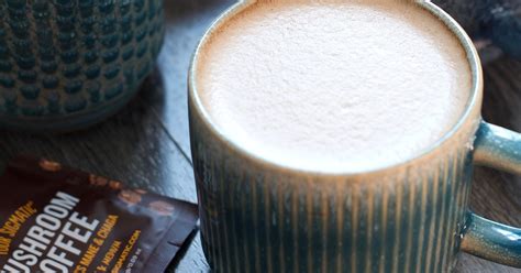 mushroom coffee benefits  healthy mushroom latte recipes