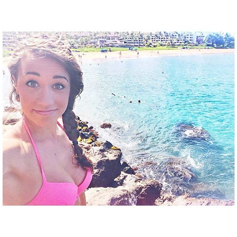 colleen ballinger best bikini and cleavage photos 19 pics sexy
