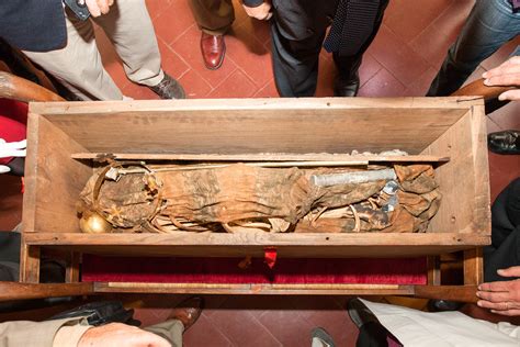 history blog blog archive henry viis tomb yields silk cloth