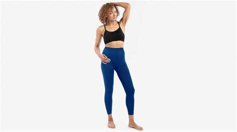 best yoga pants for women over 50 for comfort and right posture
