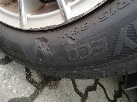tires cut   cars tyre motor vehicle maintenance repair stack