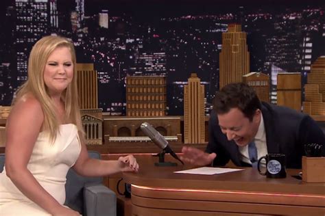 amy schumer pranks katie couric with sexual text [video]